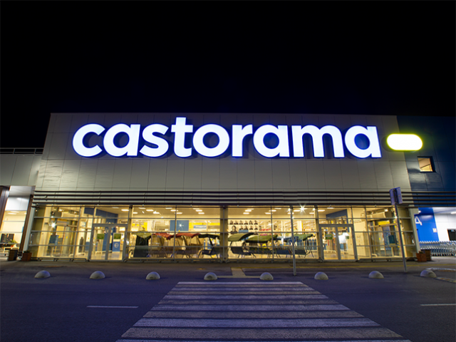 Комплексное оформление гипермаркета «Касторама»